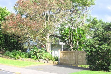 Photo of property in 43a Marellen Drive, Red Beach, 0932