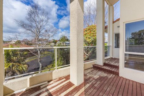 Photo of property in 3 Pentland Place, Highlands Park, New Plymouth, 4312