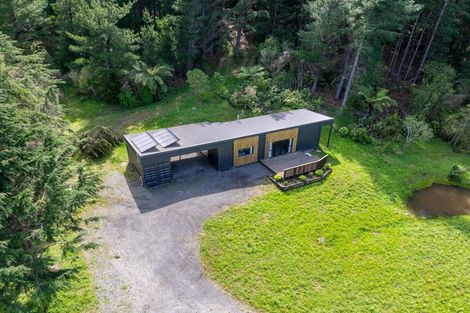 Photo of property in 90 Hoeke Road, Carrington, Carterton, 5791