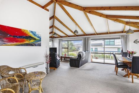 Photo of property in 114a Seaview Road, Paraparaumu Beach, Paraparaumu, 5032