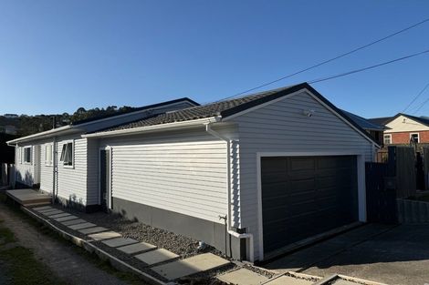 Photo of property in 21 Raumati Terrace, Khandallah, Wellington, 6035