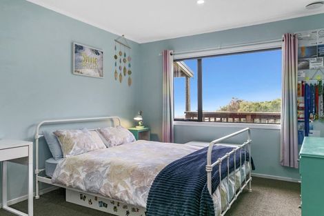 Photo of property in 108 Acacia Heights Drive, Acacia Bay, Taupo, 3385
