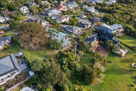 Photo of property in 25 Oakpark Place, West Harbour, Auckland, 0618