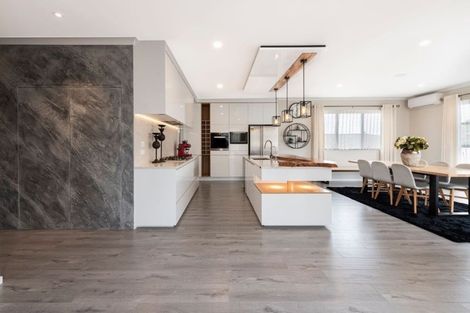 Photo of property in 4 Drumconnell Drive, Flat Bush, Auckland, 2019