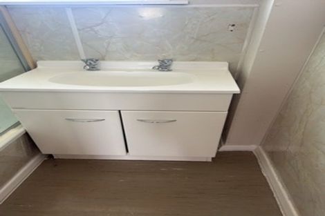 Photo of property in 32 Marsden Street, Hauraki, Auckland, 0622