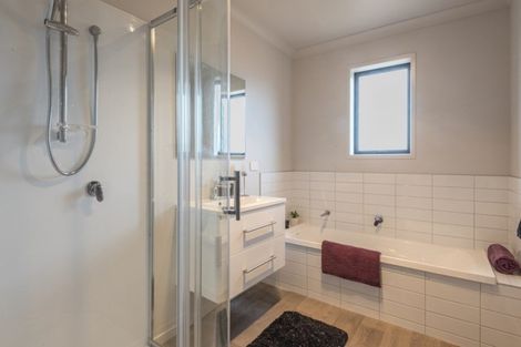 Photo of property in 15 Provisional Drive, Te Kamo, Whangarei, 0112