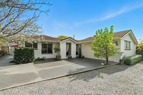 Photo of property in 17 Marley View Street, Somerfield, Christchurch, 8024