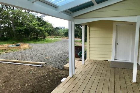 Photo of property in 867 Kahikatea Flat Road, Waitoki, Kaukapakapa, 0871
