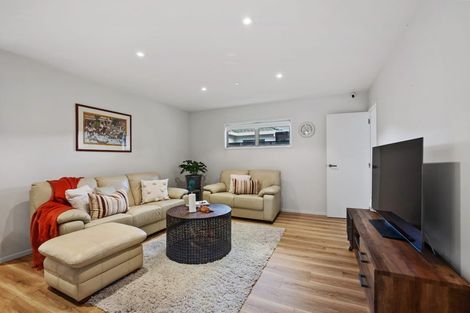 Photo of property in 2/19a Sanders Avenue, Takapuna, Auckland, 0622