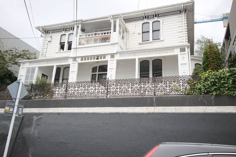 Photo of property in 22 Hanson Street, Mount Cook, Wellington, 6021