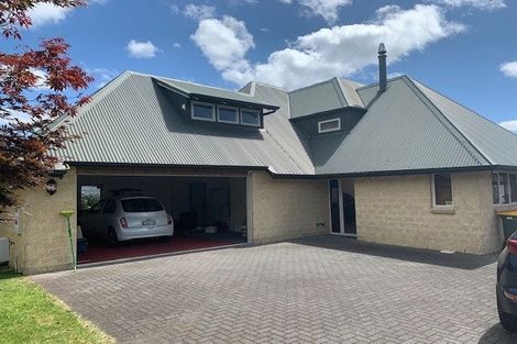 Photo of property in 16b Gemini Place, Kawaha Point, Rotorua, 3010
