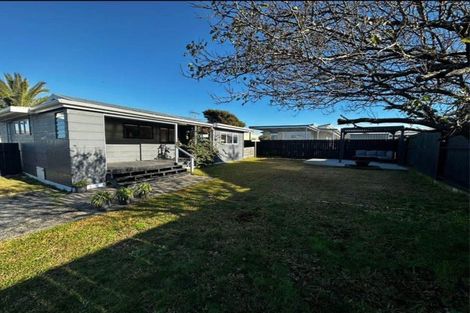 Photo of property in 13 Costello Crescent, Pukehina, Te Puke, 3189