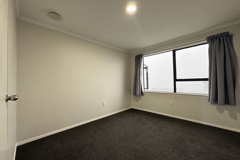 Photo of property in 15 Rice Crescent, Newlands, Wellington, 6037