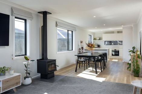 Photo of property in 16 Camborne Crescent, Blenheim, 7201