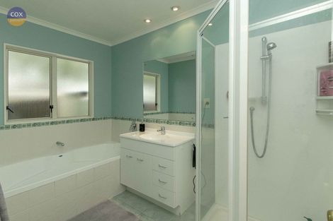 Photo of property in 17 Chelsea Drive, Taradale, Napier, 4112