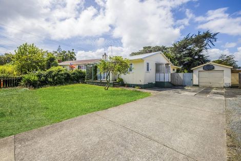 Photo of property in 35 Christmas Road, Manurewa, Auckland, 2102