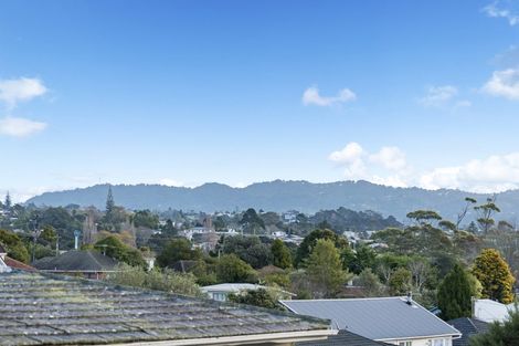 Photo of property in 7/108 West Coast Road, Glen Eden, Auckland, 0602