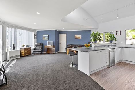 Photo of property in 23 The Masthead, Whitby, Porirua, 5024