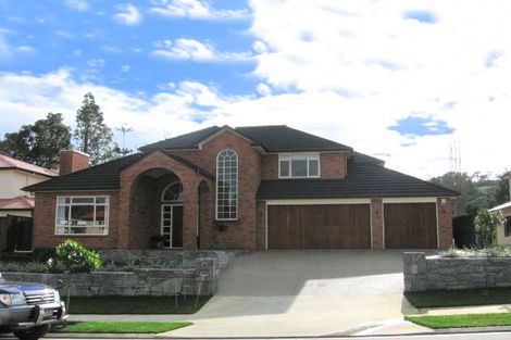 Photo of property in 64 Coachman Drive, Flat Bush, Auckland, 2016