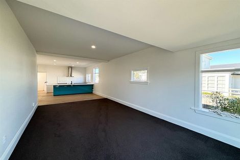 Photo of property in 151 Estuary Road, South New Brighton, Christchurch, 8062