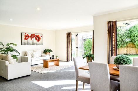 Photo of property in 2 Wentworth Drive, Rototuna North, Hamilton, 3210