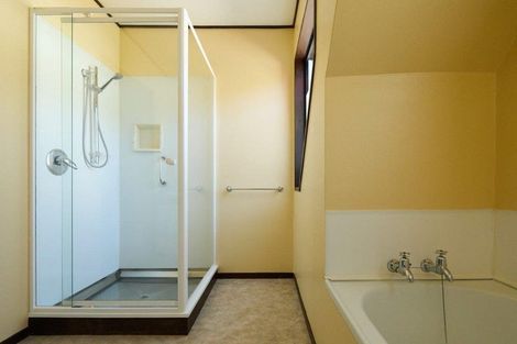 Photo of property in 1/37 Augusta Street, Redcliffs, Christchurch, 8081