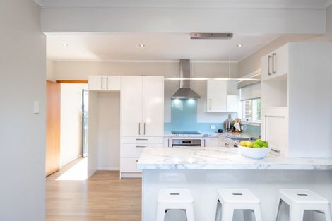 Photo of property in 28 Miro Street, Trentham, Upper Hutt, 5018