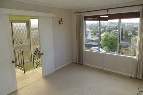 Photo of property in 2/44 Corunna Road, Milford, Auckland, 0620