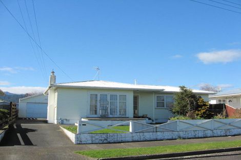 Photo of property in 24 Ferguson Street, Levin, 5510