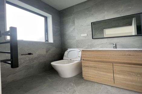 Photo of property in 1 Zion Road, Birkenhead, Auckland, 0626
