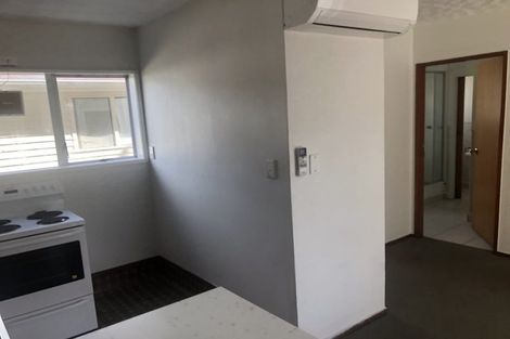 Photo of property in 4u4 May Street, Hamilton East, Hamilton, 3216