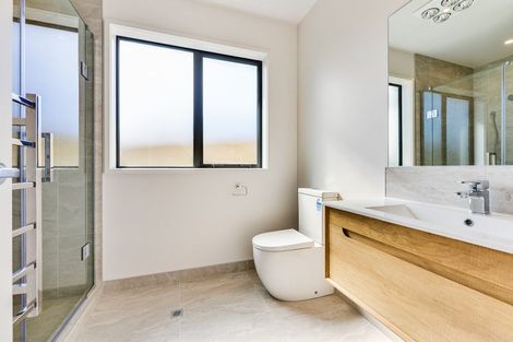 Photo of property in 27u1 Norman Street, Nawton, Hamilton, 3200