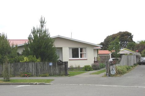 Photo of property in 17 Genista Place, Parklands, Christchurch, 8083