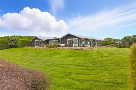 Photo of property in 34 Pairuku Lane, Peka Peka, Waikanae, 5391