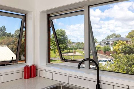 Photo of property in 1/30 Copley Street, New Lynn, Auckland, 0600