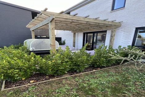 Photo of property in 38 Miromiro Street, Broomfield, Christchurch, 8042