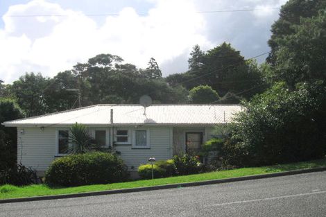 Photo of property in 5 Norman Road, Titirangi, Auckland, 0604