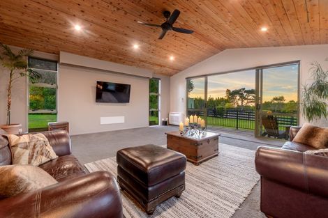 Photo of property in 1280 Omanawa Road, Omanawa, Tauranga, 3171