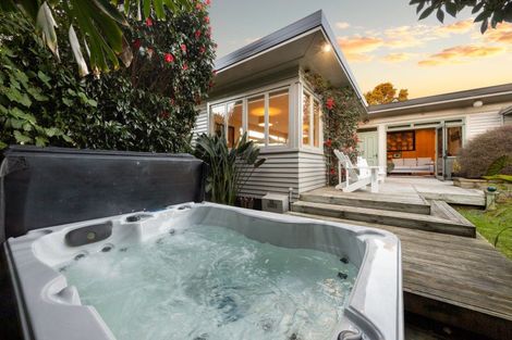 Photo of property in 19 Galbraith Avenue, Beerescourt, Hamilton, 3200