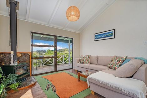 Photo of property in 72 Ocean Beach Road, Tairua, 3508