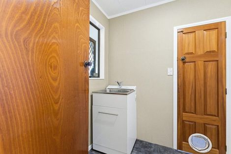 Photo of property in 42 Tawa Street, Gonville, Whanganui, 4501