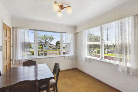 Photo of property in 18 Princes Street, Levin, 5510
