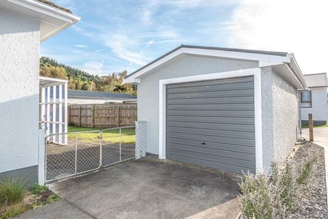 Photo of property in 28 Roberts Avenue, Aramoho, Whanganui, 4500
