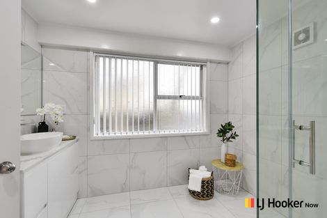 Photo of property in 5 Carbery Place, Manurewa, Auckland, 2102