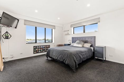 Photo of property in 22 Runway Rise, Dairy Flat, Albany, 0794