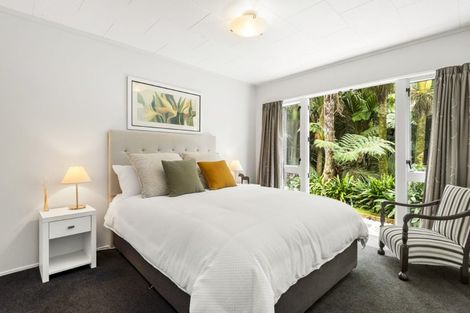 Photo of property in 2/12a Mcdowell Crescent, Hillcrest, Auckland, 0627