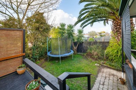 Photo of property in 5b Ross View Terrace, Dinsdale, Hamilton, 3204