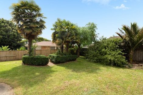 Photo of property in 105 Sutherland Road, Brookfield, Tauranga, 3110