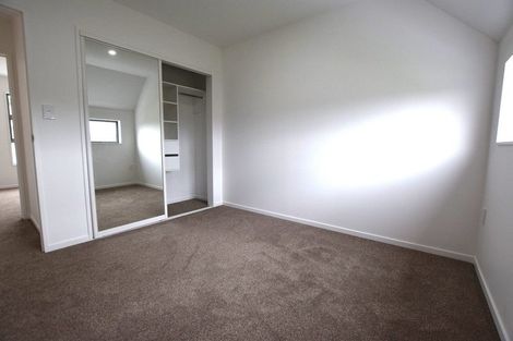 Photo of property in 62 Royal Road, Massey, Auckland, 0614