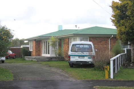 Photo of property in 18 Thornton Place, Melville, Hamilton, 3206